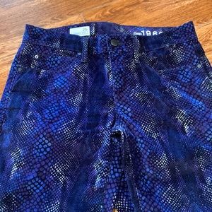 GAP Women's Skinny Jeans - Blue and Black